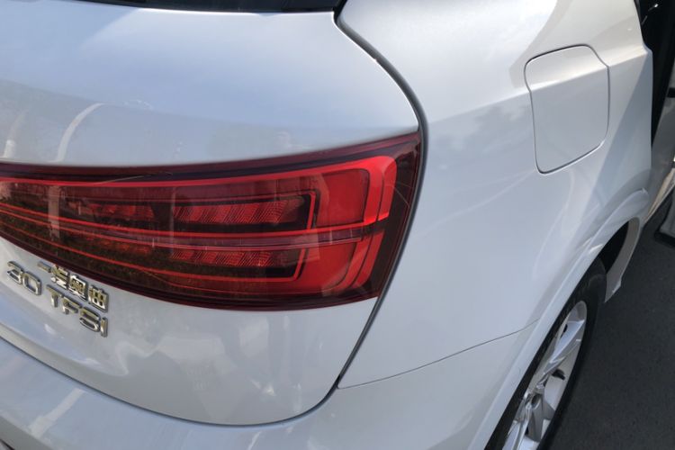 Used Audi Q3 2017 30 TFSI Fashion Model
