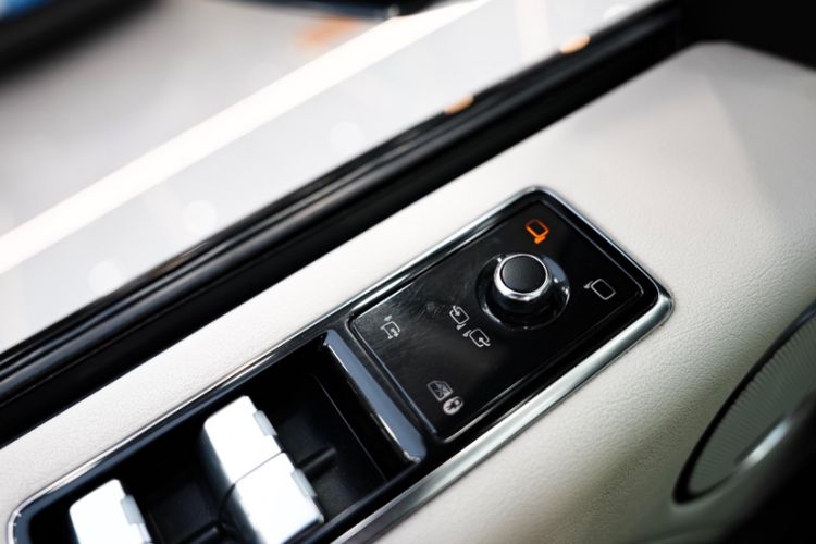 Used Land Rover Range Rover 2018 3.0 SC V6 Vogue Extended-Length Model