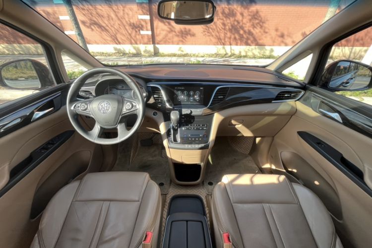 Used Buick GL8 2017 ES 28T Flagship Model China V Standard