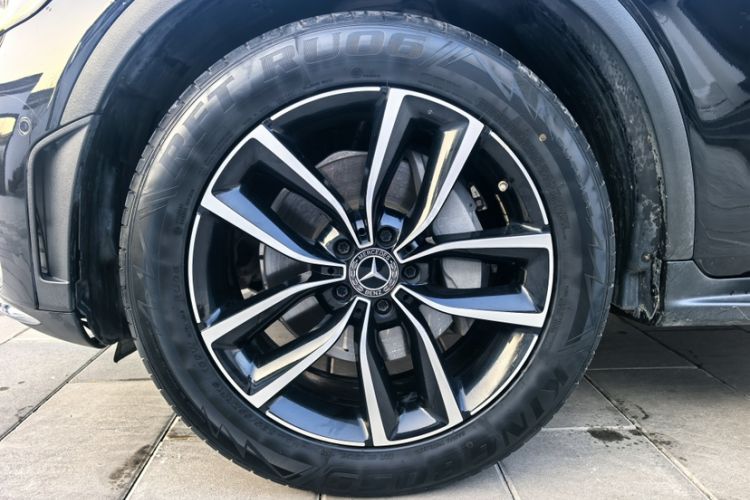 Used Mercedes-Benz GLC 2020 Facelift GLC 300 L 4MATIC Dynamic Edition
