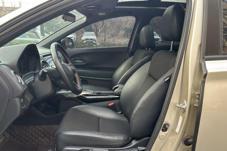 Used Honda XR-V 2017 1.8L EXi CVT Comfort Version
