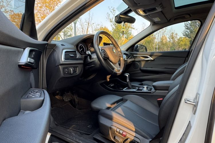 Used BMW 1 Series 2018 118i Design Package Edition
