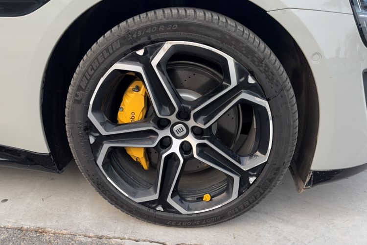 Used  SU7 2024 Rear-Drive Long-Range Intelligent Driving Version
