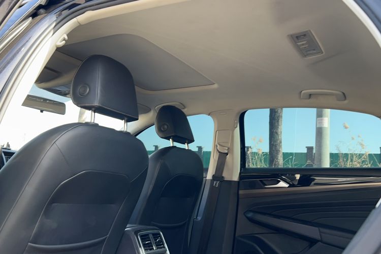 Used Volkswagen Passat 2019 280TSI Business Edition China VI