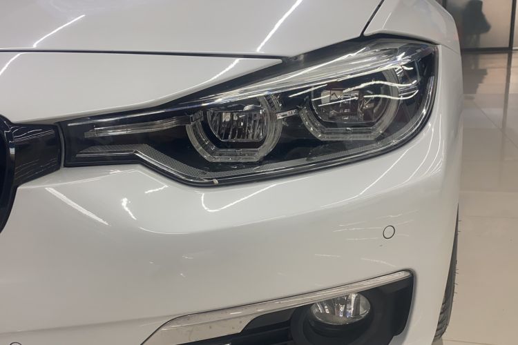 Used BMW 3 Series 2017 320Li Luxury Design Package
