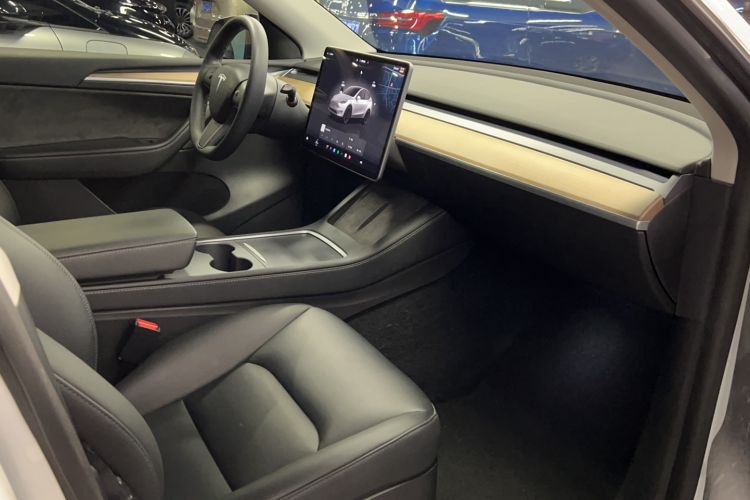 Used Tesla Model Y 2021 Performance High-Performance All-Wheel-Drive Version
