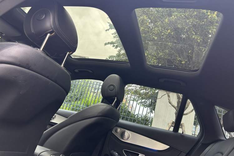 Used Mercedes-Benz GLC 2017 GLC 200 4MATIC
