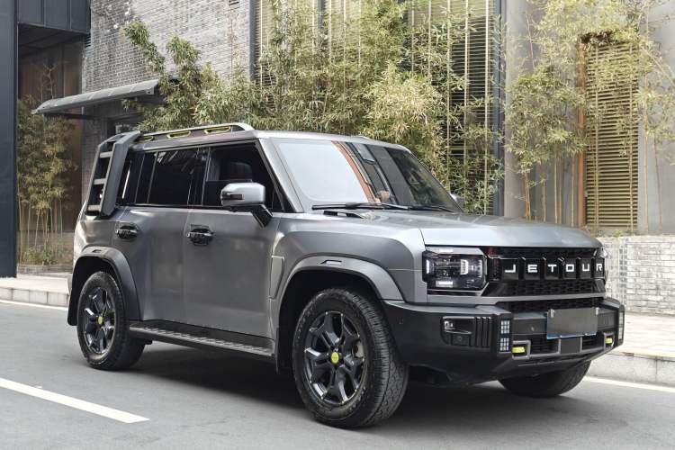 Used JETOUR Traveler 2023 2.0T All-Wheel Drive CrossPRO+
