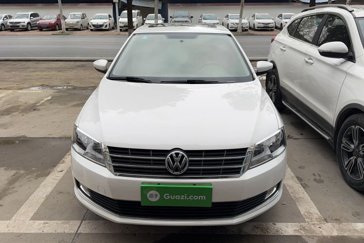 Used Volkswagen Gran Lavida 2013 1.6L Automatic Comfort Model
