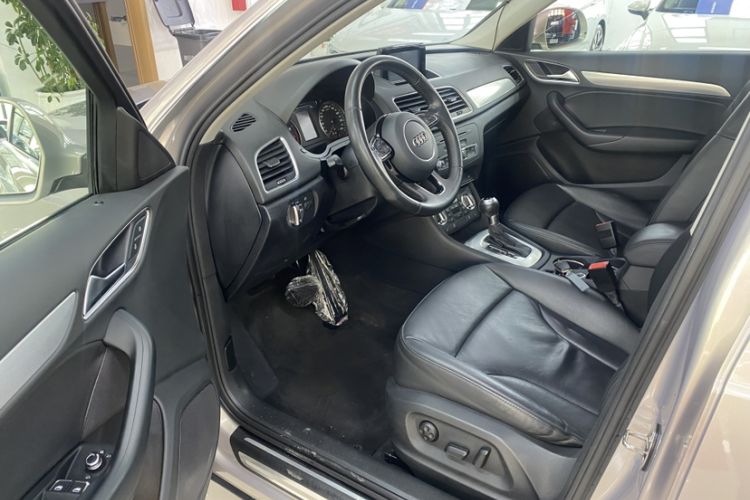 Used Audi Q3 2015 35 TFSI quattro Technology Edition
