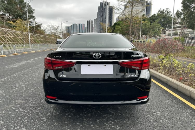 Used Toyota Crown 2015 2.0T Fashion Edition