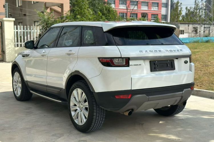 Used Land Rover Range Rover Evoque 2016 2.0T SE Smart Glow Edition
