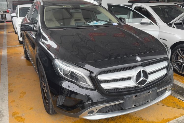 Used Mercedes-Benz GLA 2015 GLA 220 4MATIC Fashion Model