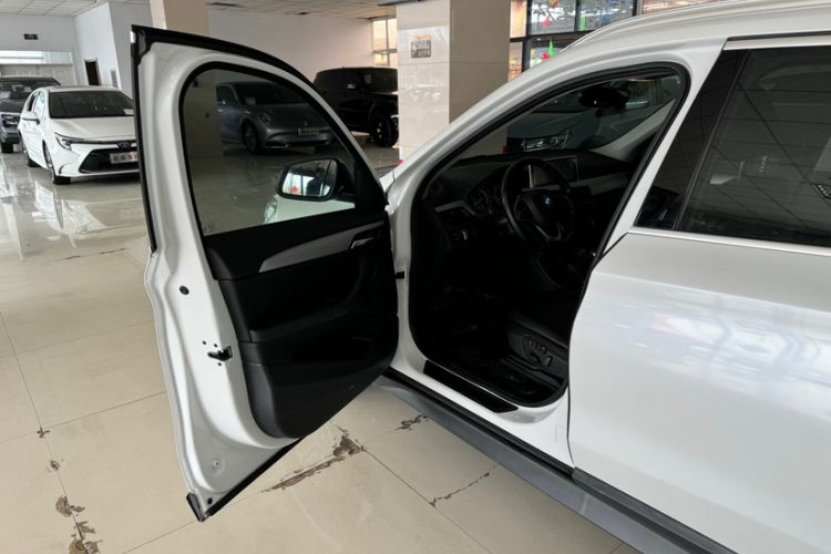 Used BMW X1 2019 sDrive20Li Leading Model