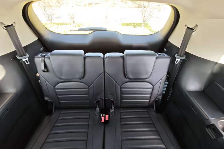 Used Ford Edge 2018 EcoBoost 245 Two-Wheel-Drive Titanium 7-Seater China V Standard
