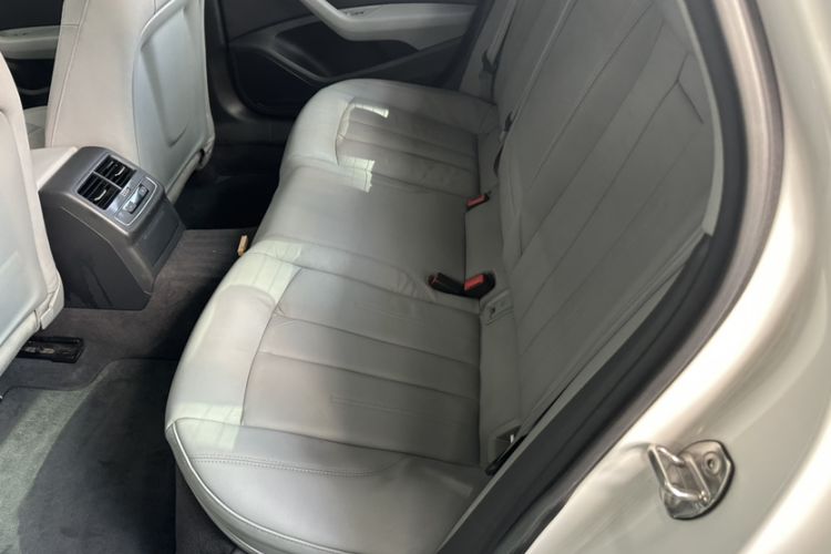 Used Audi A4L 2018 30th Anniversary Edition 45 TFSI quattro Individual Sport Edition
