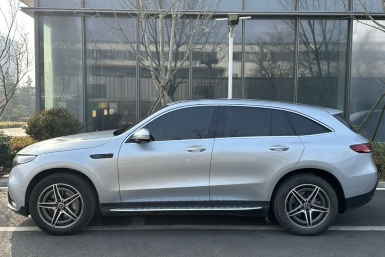Used Mercedes-Benz EQC 2021 EQC 400 4MATIC
