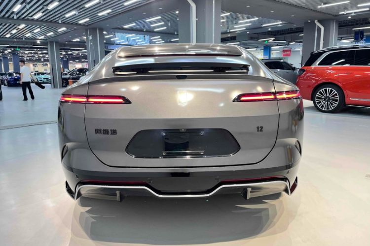 Used  12 2023 700 Three-Laser Rear-Wheel Drive Luxury Edition
