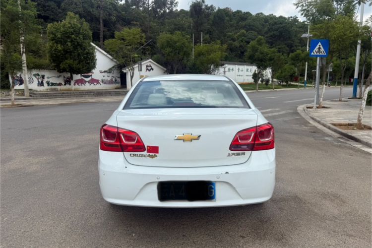 Used Chevrolet Cruze 2015 1.5L Classic SE MT