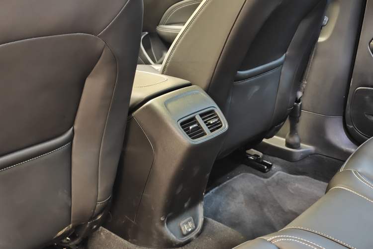 Used Buick Regal 2024 25T Deluxe Edition