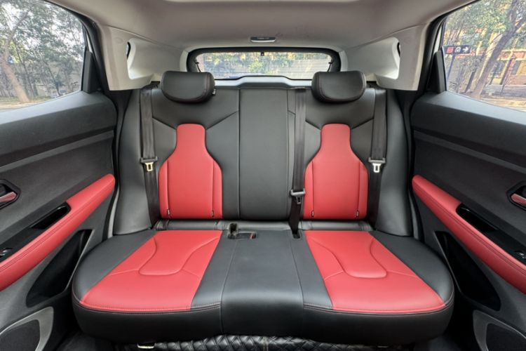 Used Haval H2s 2017 Red-Label 1.5T Dual-Clutch Elite Model
