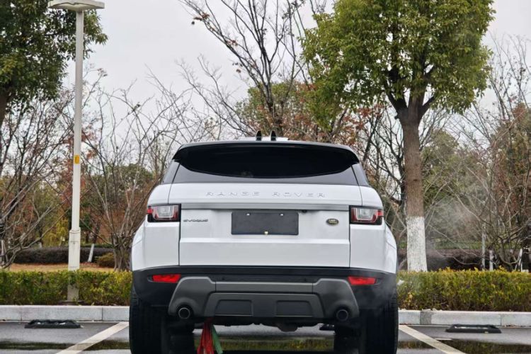 Used Land Rover Range Rover Evoque 2018 240 PS SE Smart Brilliance Edition
