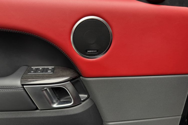 Used Land Rover Range Rover Sport 2021 3.0 L6 YAO Black Edition
