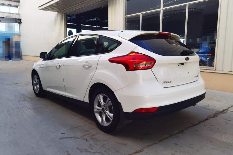 Used Ford Focus 2015 Hatchback 1.6L Automatic Comfort Model
