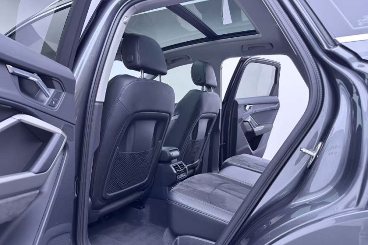 Used Audi Q3 2021 35 TFSI Fashion Dynamic Model