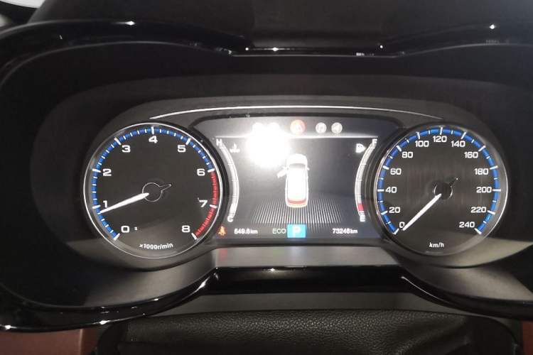 Used GAC Trumpchi GS8 2017 320T Two-Wheel Drive Luxury Smart Connectivity Version (7 Seats)
