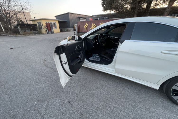 Used Mercedes-Benz CLA 2017 Facelifted CLA 200 Stylish Edition