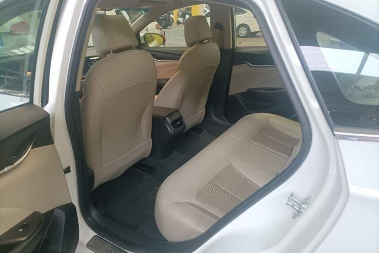 Used Buick GT 2015 15N Automatic Elite Version
