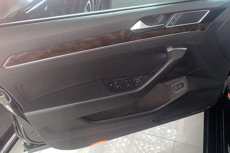 Used Volkswagen Magotan 2019 330TSI DSG Leading Model China VI Standard