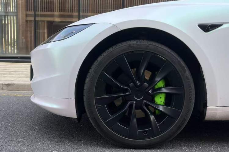 Used Tesla Model 3 2024 High-Performance All-Wheel-Drive Version
