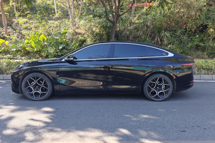 Used  A07 2024 Pure Electric "True Fragrance" Edition 515 Prestige Model