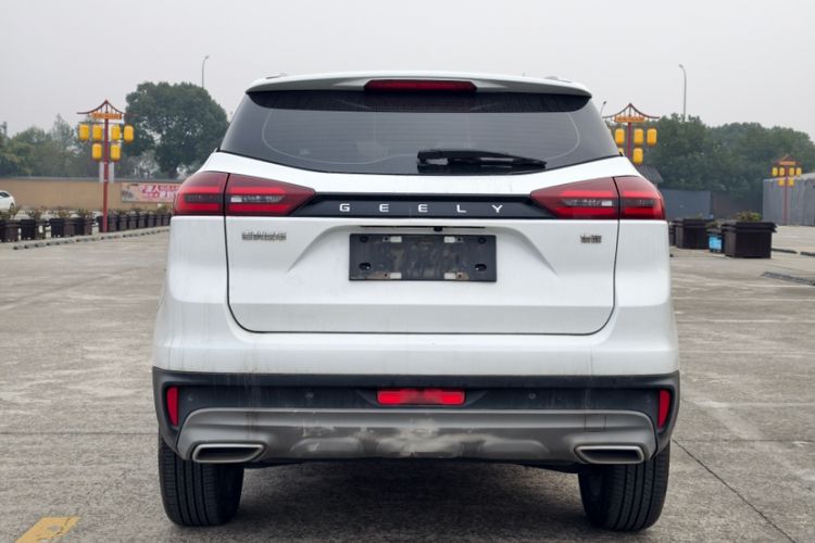 Used Geely Auto Emgrand X7 Sport 2022 1.8TD DCT Zhiya Trim