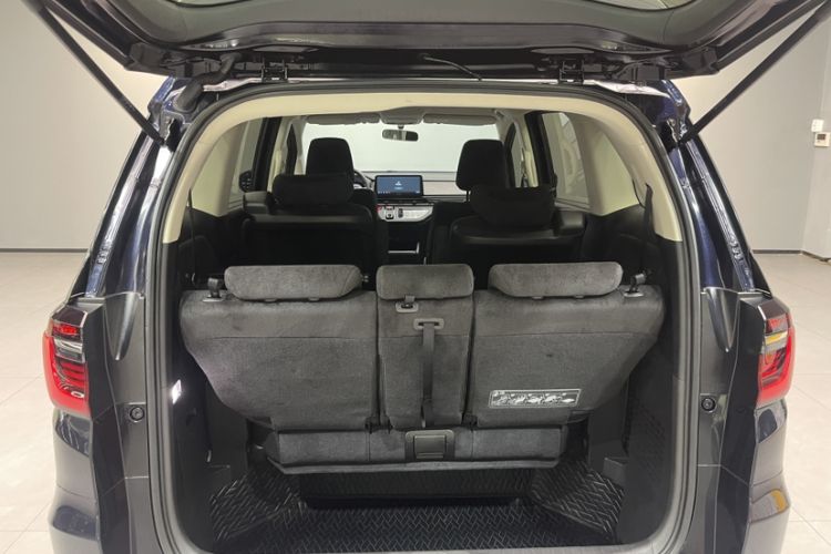 Used Honda Odyssey 2024 2.0L eHEV Sharp & Enjoy Edition