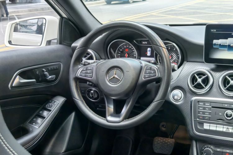 Used Mercedes-Benz A-Class 2017 A 200 Fashion Model