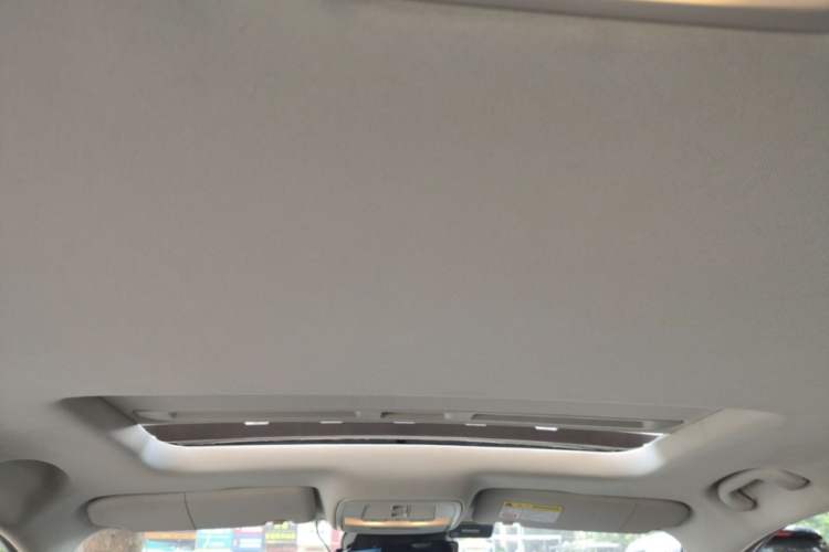 Used Roewe i5 2021 1.5L CVT Starry Edition
