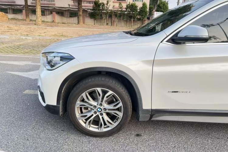 Used BMW X1 2018 sDrive20Li Leading Model
