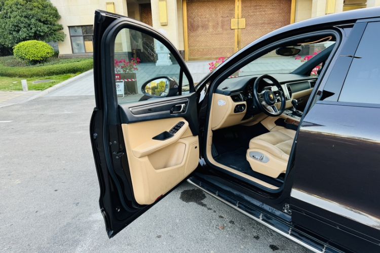 Used Porsche Macan 2017 Macan 2.0T
