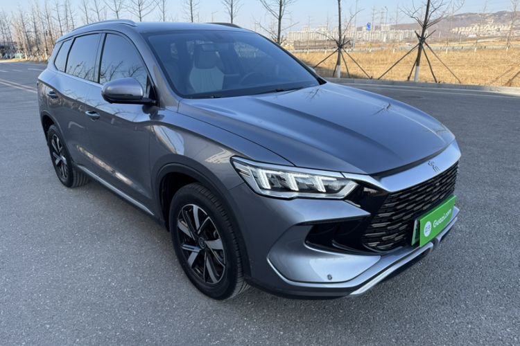 Used BYD Song Pro New Energy 2024 HONOR Edition DM-i 71KM Navigation Model
