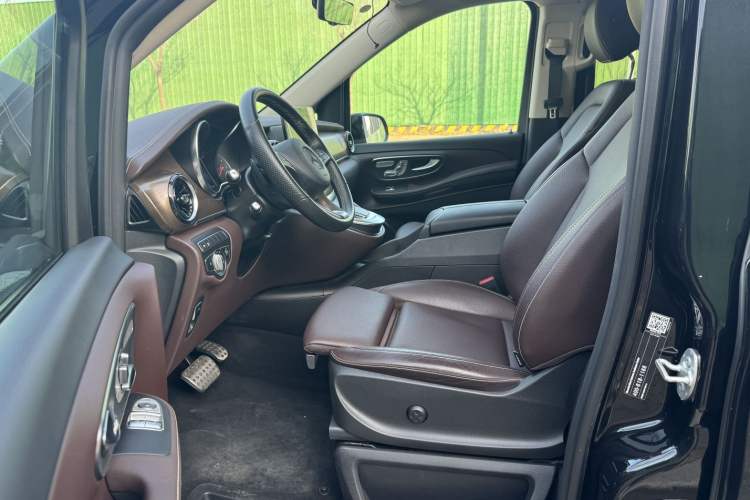 Used Mercedes-Benz V-Class 2022 V 260 L Long Wheelbase Prestige Edition