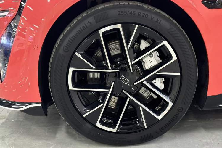 Used  06 2025 Ultra Pure Electric Edition