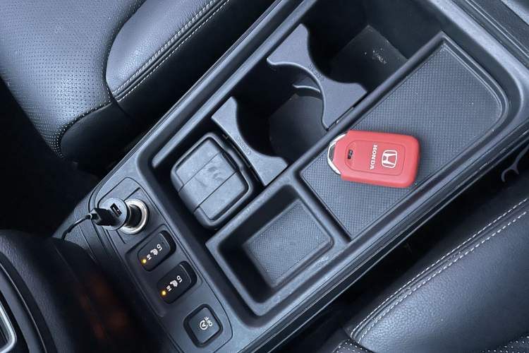 Used Honda CR-V 2015 2.4L two-wheel drive luxury version
