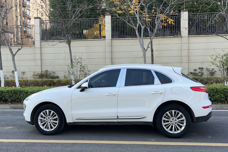 Used Zotye SR9 2017 2.0T Automatic Ultimate Light Edition
