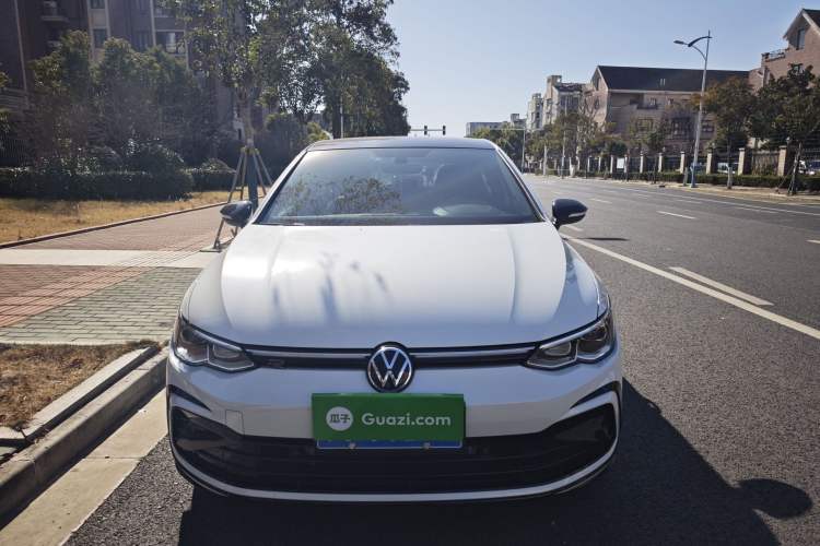 Used Volkswagen Golf 2023 Facelift 280TSI DSG R-Line Lite
