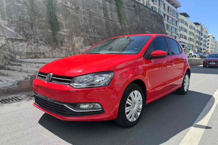 Used Volkswagen Polo 2016 1.6L Automatic Comfort Model

