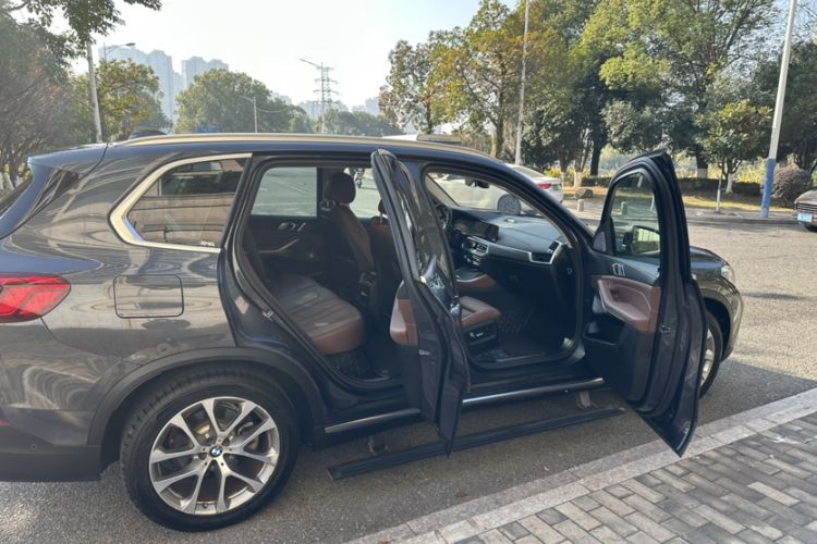 Used BMW X5 2020 xDrive30i X Design Package