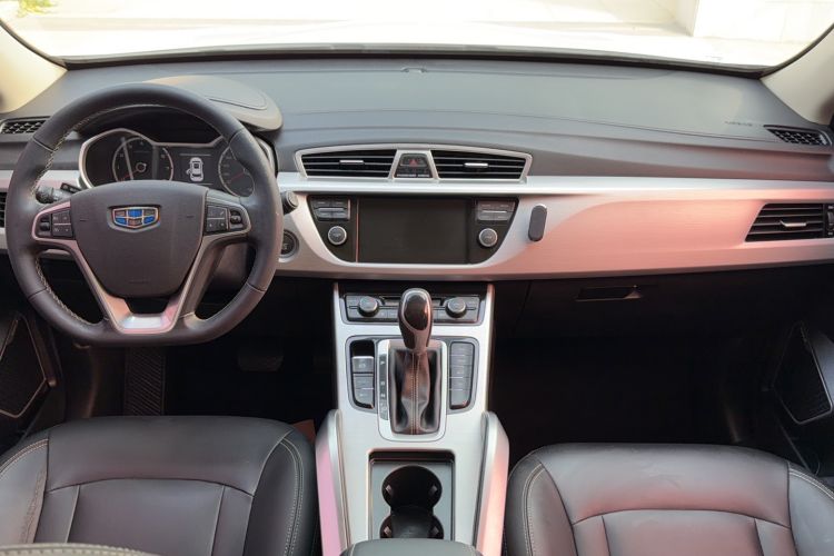 Used Geely Auto Emgrand X7 Sport 2016 1.8TD Automatic ZhiShang Model
